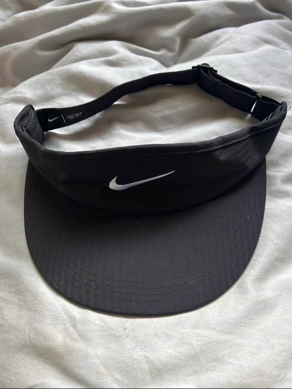 Nike golf Dri-Fit visor unisex